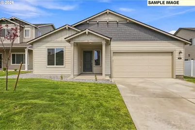901 E Maple Brook Ave, Hermiston, OR 97838 - Photo 1