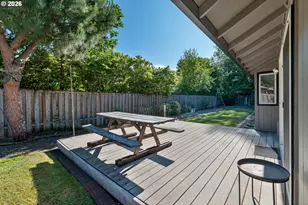 16800 NW Coburg Ln, Beaverton, OR 97006 - Photo 33