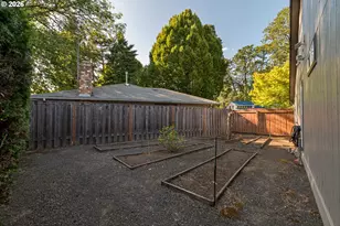 16800 NW Coburg Ln, Beaverton, OR 97006 - Photo 35
