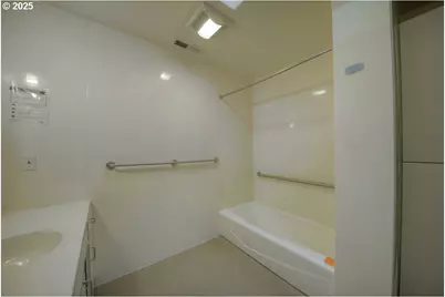 1275 Oakhill Ave, Salem, OR 97302 - Photo 29