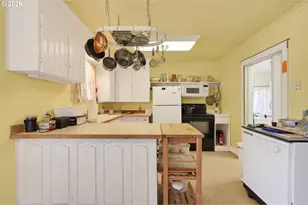 840 NE Lafayette Ave, McMinnville, OR 97128 - Photo 15