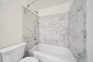 3924 SE 168th Ave, Portland, OR 97236 - Photo 21
