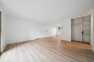 3924 SE 168th Ave, Portland, OR 97236 - Photo 7