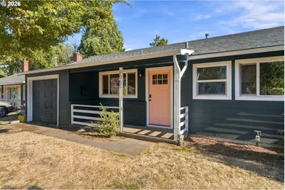 9565 N Ivanhoe St, Portland, OR 97203 - Photo 1
