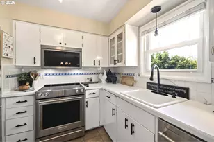 1335 NW 133rd Ave, Portland, OR 97229 - Photo 9
