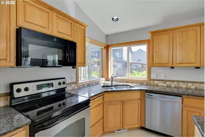 1172 S Sycamore St, Canby, OR 97013 - Photo 15