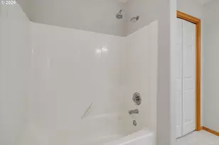 1172 S Sycamore St, Canby, OR 97013 - Photo 21