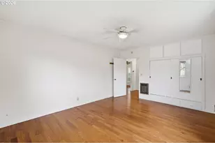 710 S 1st St, Cottage Grove, OR 97424 - Photo 17