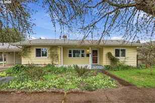 710 S 1st St, Cottage Grove, OR 97424 - Photo 1