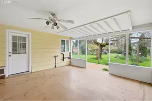 710 S 1st St, Cottage Grove, OR 97424 - Photo 33