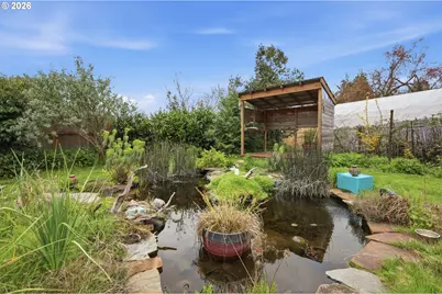 710 S 1st St, Cottage Grove, OR 97424 - Photo 41