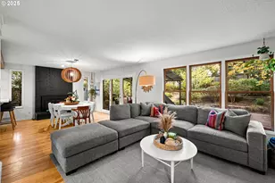 4963 Suntree Ln, Lake Oswego, OR 97035 - Photo 9