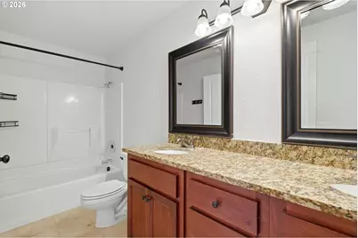 627 N Hayden Bay Dr, Portland, OR 97217 - Photo 13