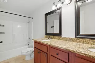 627 N Hayden Bay Dr, Portland, OR 97217 - Photo 13