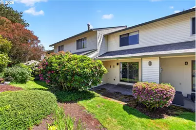 627 N Hayden Bay Dr, Portland, OR 97217 - Photo 17
