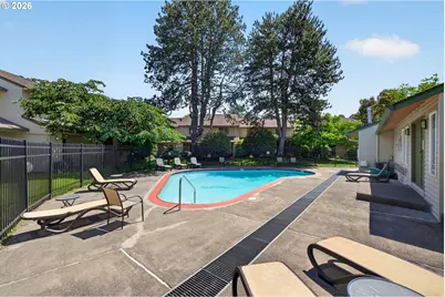 627 N Hayden Bay Dr, Portland, OR 97217 - Photo 21