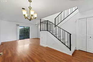 627 N Hayden Bay Dr, Portland, OR 97217 - Photo 5