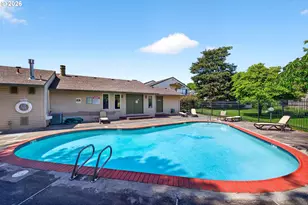 627 N Hayden Bay Dr, Portland, OR 97217 - Photo 19