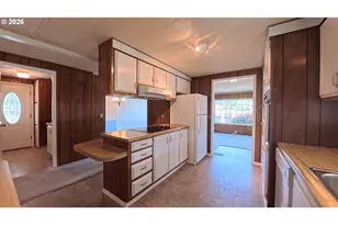 1055 Lockhaven Dr N, Keizer, OR 97303 - Photo 9