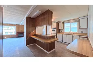 1055 Lockhaven Dr N, Keizer, OR 97303 - Photo 11