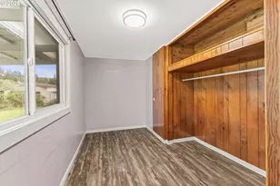 1615 19th St, Myrtle Point, OR 97458 - Photo 23