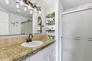 2200 NW 5th St, Battle Ground, WA 98604 - Photo 9