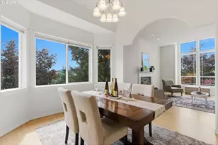 15849 SE Ogden Dr, Portland, OR 97236 - Photo 5