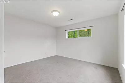 15849 SE Ogden Dr, Portland, OR 97236 - Photo 23