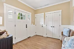 135 Middlecrest Rd, Lake Oswego, OR 97034 - Photo 17