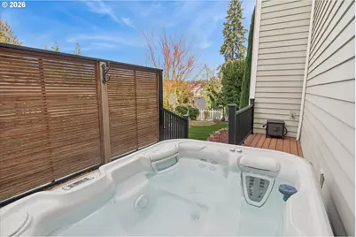 135 Middlecrest Rd, Lake Oswego, OR 97034 - Photo 29