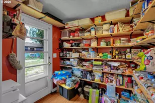 225 NW 19th St, McMinnville, OR 97128 - Photo 23