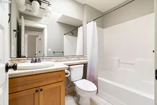 5421 NE 18th Ave, Portland, OR 97211 - Photo 27