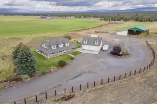 24585 Dodds Rd, Bend, OR 97701 - Photo 43