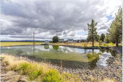 24585 Dodds Rd, Bend, OR 97701 - Photo 45
