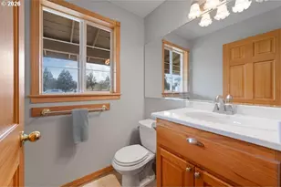 24585 Dodds Rd, Bend, OR 97701 - Photo 19