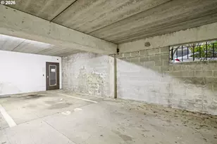 1535 SW Clay St, Portland, OR 97201 - Photo 27