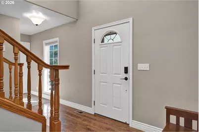 1040 Arcadia Dr, Roseburg, OR 97471 - Photo 7