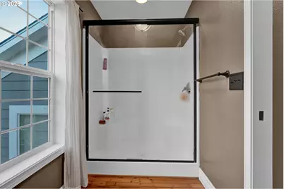 1040 Arcadia Dr, Roseburg, OR 97471 - Photo 29