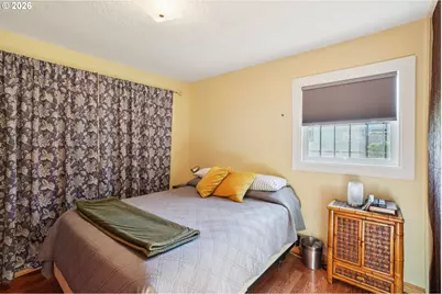 9934 N Central St, Portland, OR 97203 - Photo 15