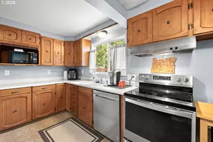 9540 SE 76th Ave, Milwaukie, OR 97222 - Photo 9