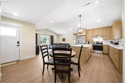 601 Mt Shasta Dr, Vancouver, WA 98664 - Photo 9