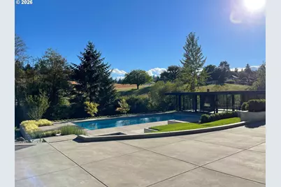 17071 SW Mount Hood Dr, Beaverton, OR 97007 - Photo 7