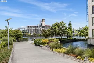 1310 NW Naito Parkway, Portland, OR 97209 - Photo 19