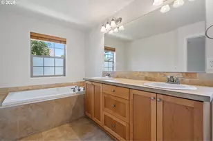 13562 SW MacBeth Dr, Portland, OR 97224 - Photo 21