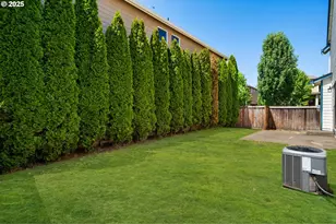 13562 SW MacBeth Dr, Portland, OR 97224 - Photo 35