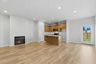 350 E Wilson St, Carlton, OR 97111 - Photo 7