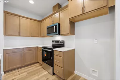 350 E Wilson St, Carlton, OR 97111 - Photo 13