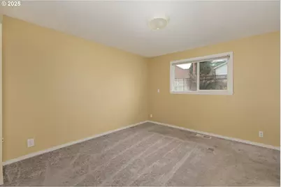 624 Staats Ave, Maupin, OR 97037 - Photo 13
