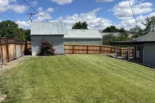 624 Staats Ave, Maupin, OR 97037 - Photo 21