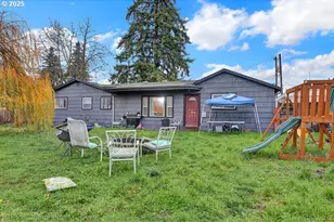 154 37th St, Springfield, OR 97478 - Photo 27